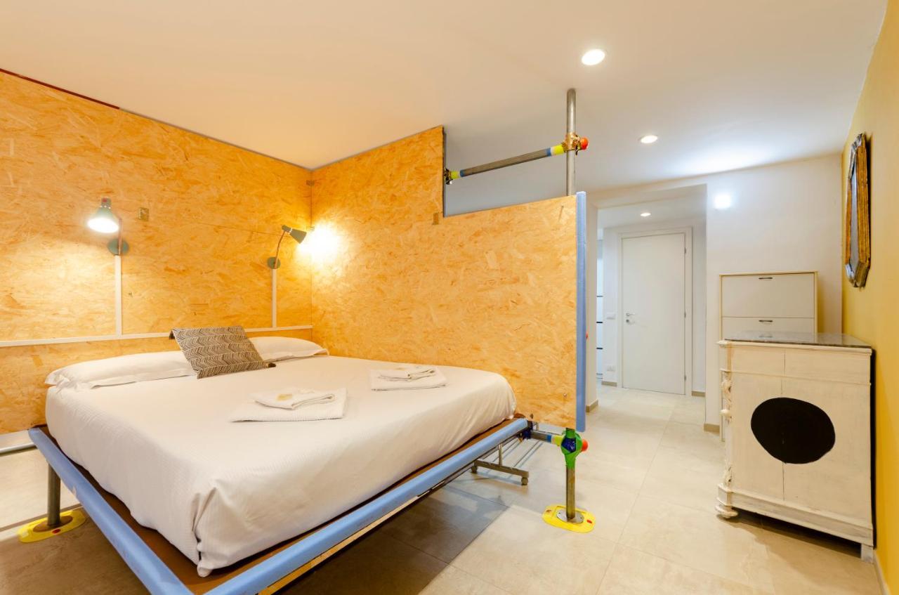 Apartament Joivy Vibrant Open-Plan Apt For 6 In Historic Centre Genua Zewnętrze zdjęcie