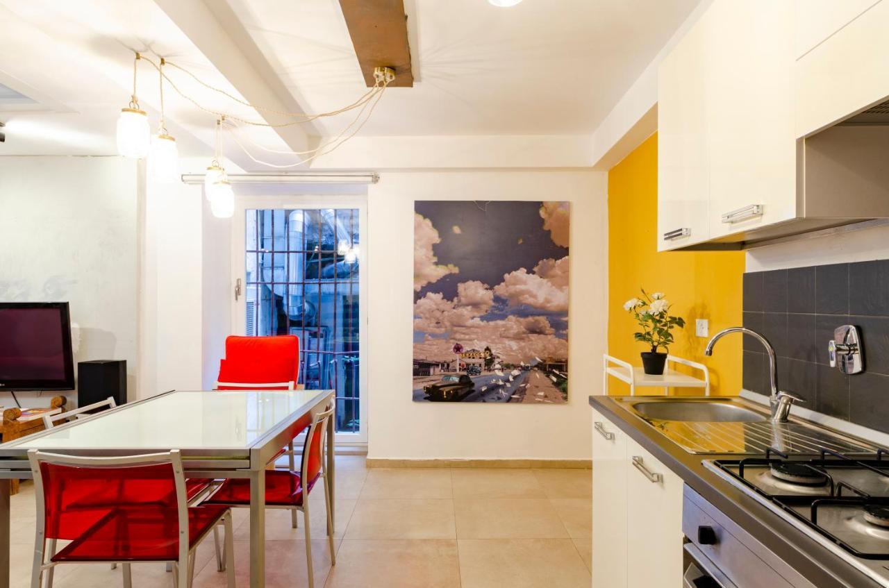 Apartament Joivy Vibrant Open-Plan Apt For 6 In Historic Centre Genua Zewnętrze zdjęcie