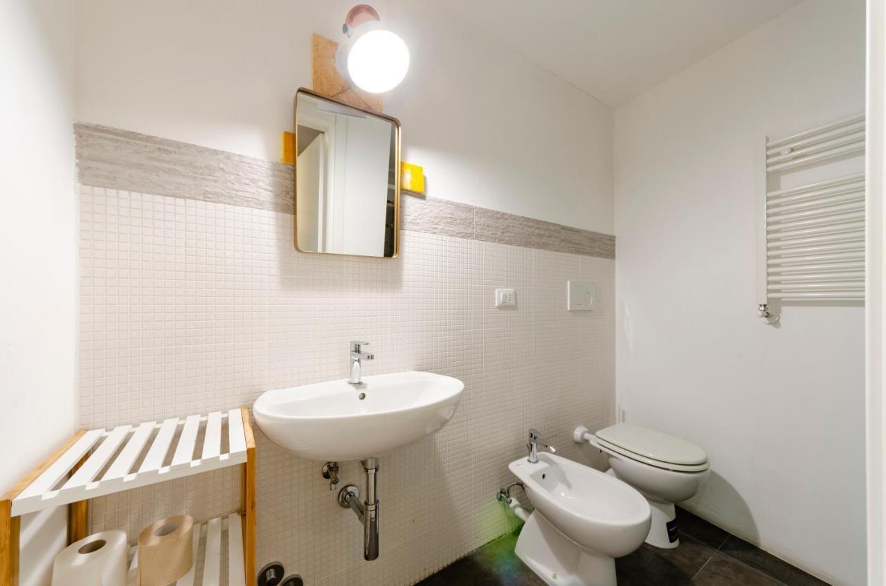 Apartament Joivy Vibrant Open-Plan Apt For 6 In Historic Centre Genua Zewnętrze zdjęcie
